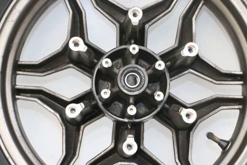 photo de VORDERRADFELGE KYMCO X-TOWN XTOWN 125 (2016 - 2021) - Zoom auf Komponenten