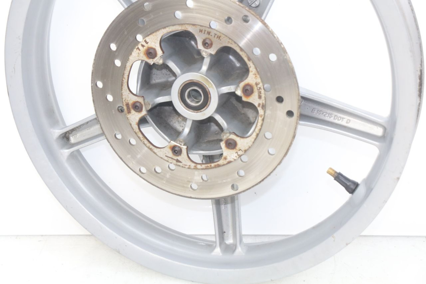 photo de VORDERRAD PIAGGIO LIBERTY 4T 50 (2004 - 2008) - Oberflächenzustand und Material