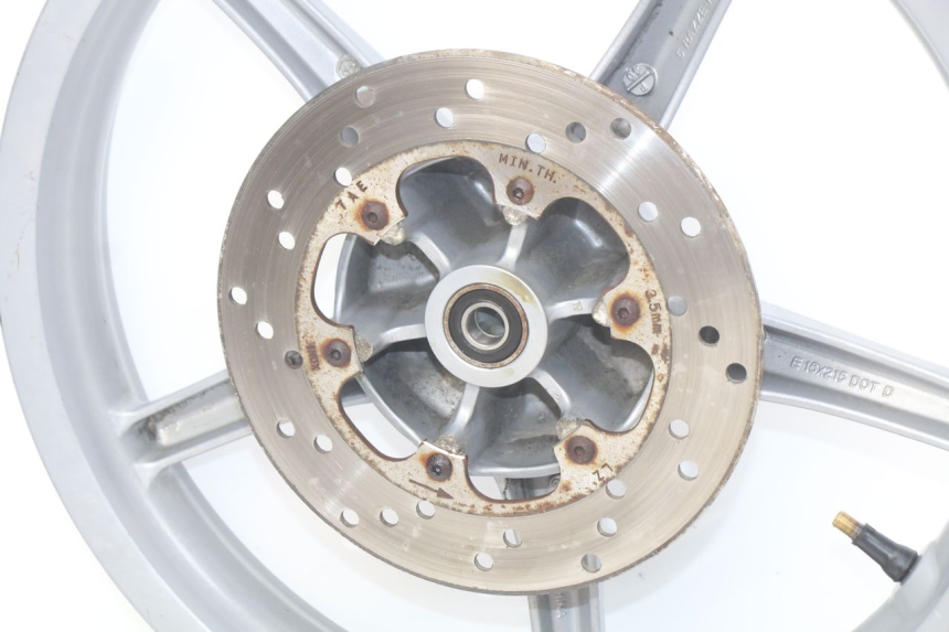 photo de VORDERRAD PIAGGIO LIBERTY 4T 50 (2004 - 2008) - Kennzeichnungen und Originalreferenzen