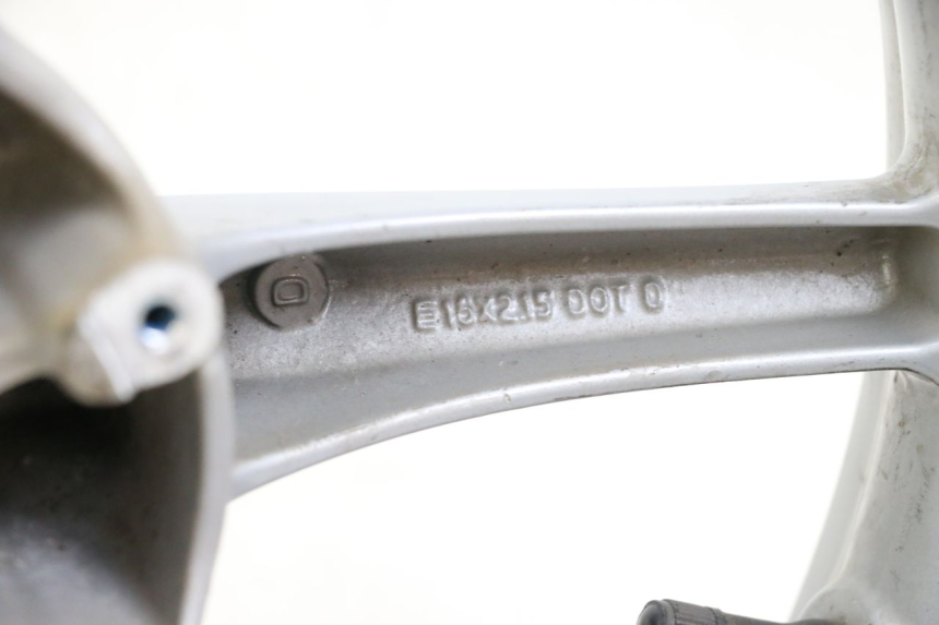 photo de VORDERRAD PIAGGIO LIBERTY 4T 50 (2004 - 2008) - Detailansicht des Bauteils