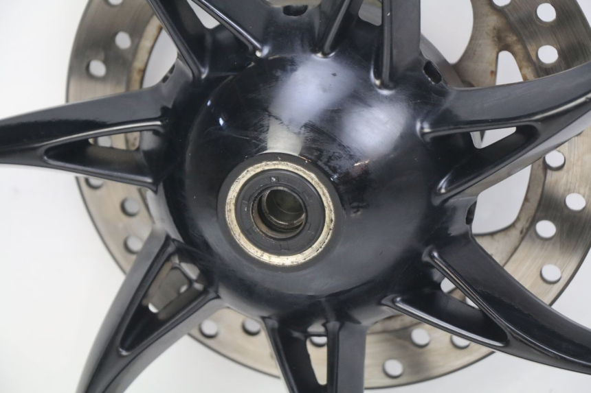 photo de VORDERRADFELGE PIAGGIO LIBERTY IGET 4T 50 (2015 - 2020) - Charakteristische Merkmale