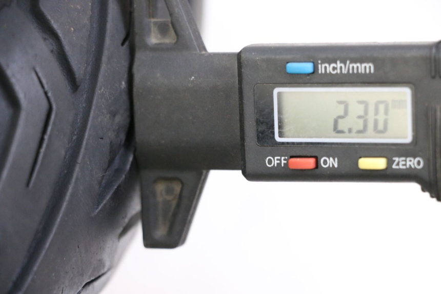 photo de VORDERRADFELGE PIAGGIO MP3 HPE 350 (2018 - 2020) - Detailansicht des Bauteils