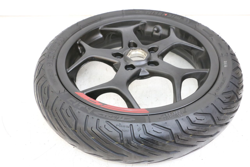 photo de VORDERRADFELGE PIAGGIO MP3 HPE 350 (2018 - 2020) - Technische Nahaufnahme