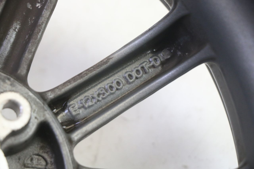 photo de VORDERRADFELGE PIAGGIO MP3 LT 400 (2007 - 2012) - Detailansicht des Bauteils