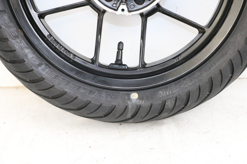 photo de VORDERRADFELGE PIAGGIO NEW TYPHOON 50 (2018 - 2021) - Charakteristische Merkmale