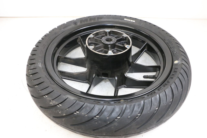 photo de VORDERRADFELGE PIAGGIO NEW TYPHOON 50 (2018 - 2021) - Details der Befestigungspunkte