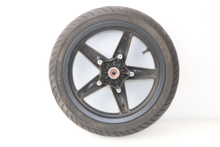 photo de VORDERRADFELGE GILERA NEXUS 125 (2009 - 2013) - Details der Befestigungspunkte