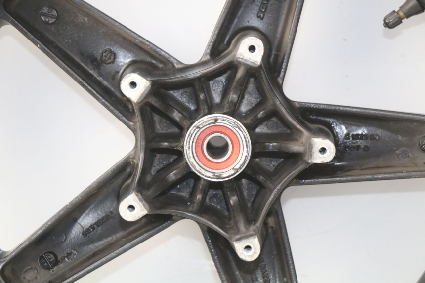 photo de VORDERRADFELGE GILERA NEXUS 125 (2009 - 2013) - Kennzeichnungen und Originalreferenzen