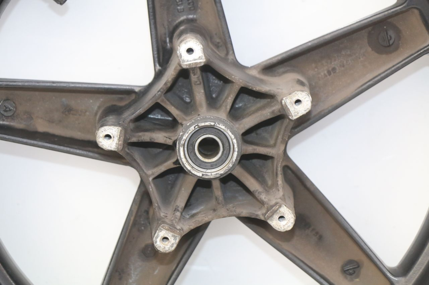 photo de VORDERRADFELGE GILERA NEXUS 125 (2009 - 2013) - Zoom auf Komponenten