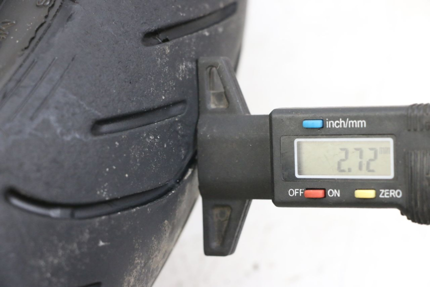 photo de VORDERRAD HONDA NTV DEAUVILLE 650 (1998 - 2001) - Detailansicht des Bauteils