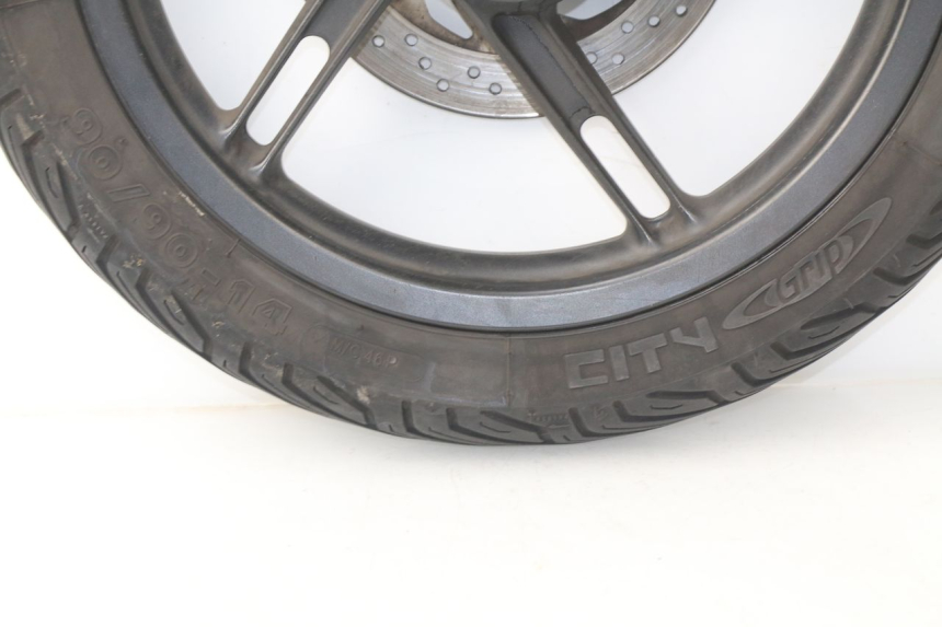 photo de VORDERRADFELGE HONDA PCX (JF47) 125 (2012 - 2013) - Details der Befestigungspunkte