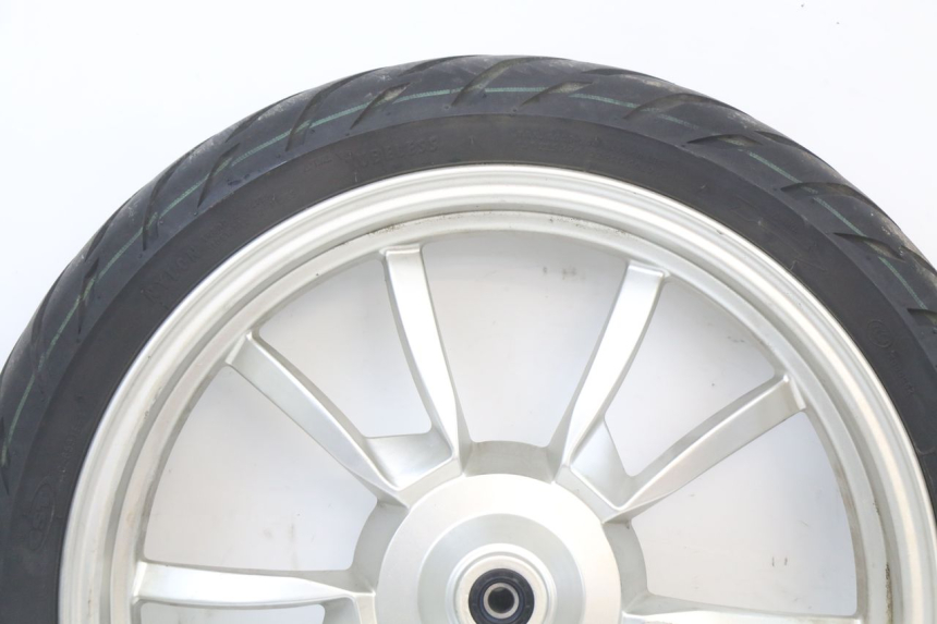 photo de VORDERRADFELGE PEUGEOT BELVILLE 125 (2017 - 2021) - Zoom auf Gebrauchszustand