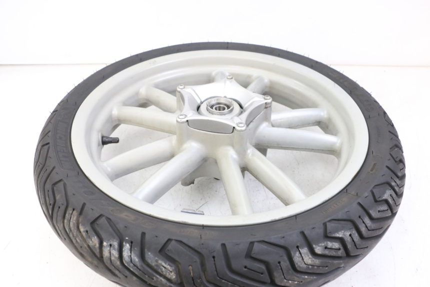 photo de VORDERRADFELGE PIAGGIO BEVERLY 125 (1998 - 2005) - Technische Nahaufnahme