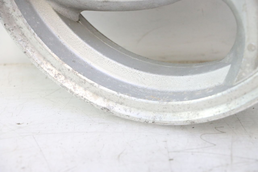photo de VORDERRADFELGE YIYING RETRO 125 (2008 - 2018) - Details der Befestigungspunkte
