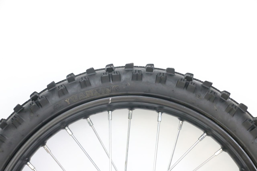 photo de VORDERRADFELGE APOLLO RFZ 140 - Kennzeichnungen und Originalreferenzen