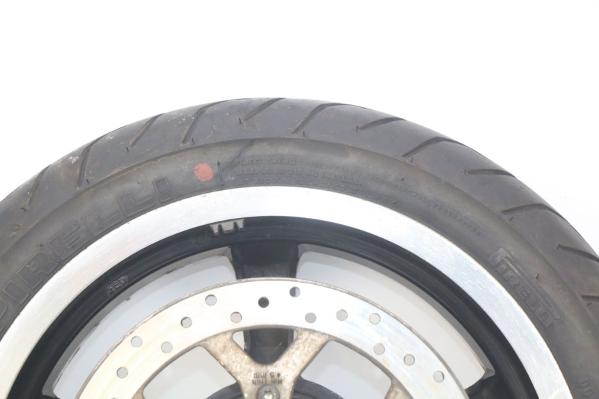 photo de VORDERRADFELGE PEUGEOT SATELIS 125 (2010 - 2012) - Hochauflösende Nahaufnahme