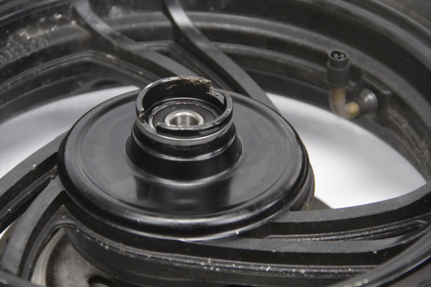 photo de VORDERRADFELGE JM MOTORS SC 4T 50 (2018 - 2021) - Detailansicht des Bauteils