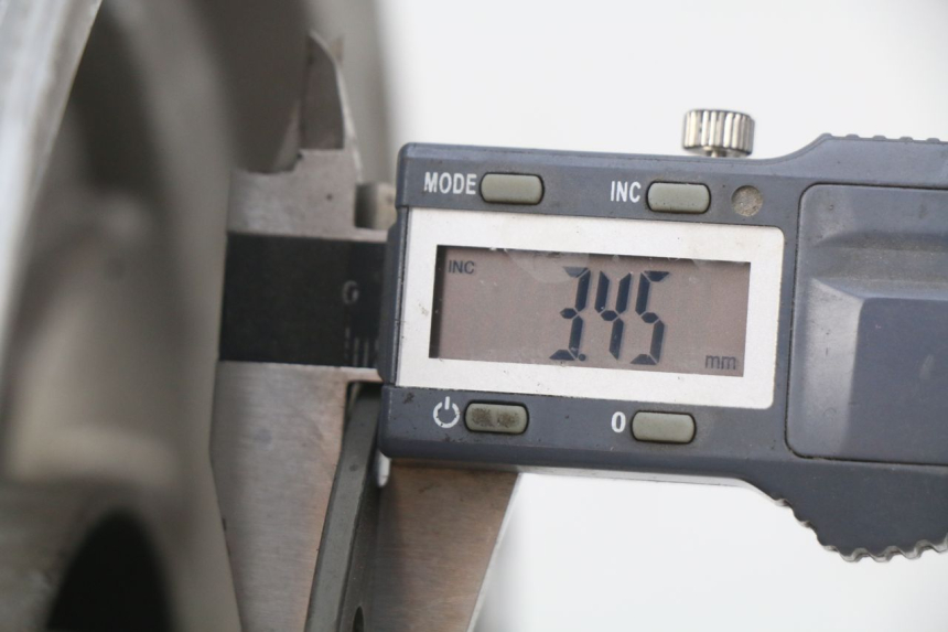 photo de VORDERRADFELGE KYMCO SENTO 50 (2008 - 2013) - Detailansicht des Bauteils