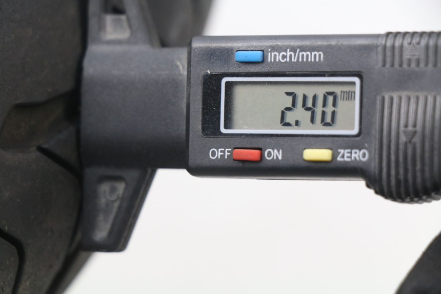 photo de VORDERRADFELGE TRIUMPH SPEED TRIPLE 1050 (2005 - 2007) - Detailansicht des Bauteils