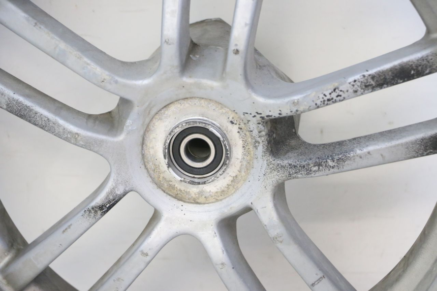 photo de VORDERRADFELGE PEUGEOT SPEEDFIGHT 3 AIR 50 (2009 - 2015) - Ergänzendes Produktfoto