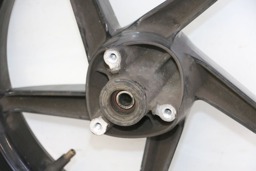 photo de VORDERRADFELGE APRILIA SR R 2T LC 50 (2018 - 2021) - Kennzeichnungen und Originalreferenzen