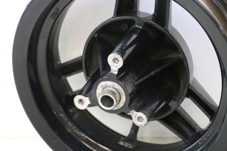 photo de VORDERRADFELGE PEUGEOT STREETZONE NAKED 2T 50 (2014 - 2018) - Oberflächenzustand und Material