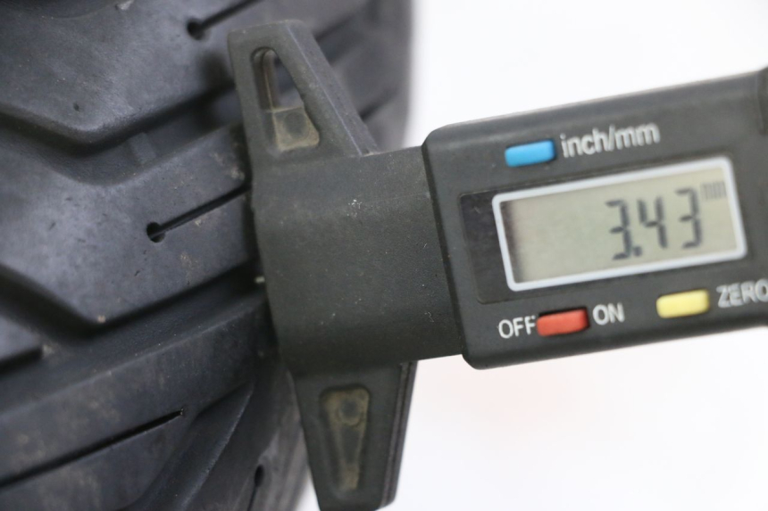 photo de VORDERRADFELGE SUZUKI BURGMAN 125 (2018 - 2021) - Zoom auf Gebrauchszustand