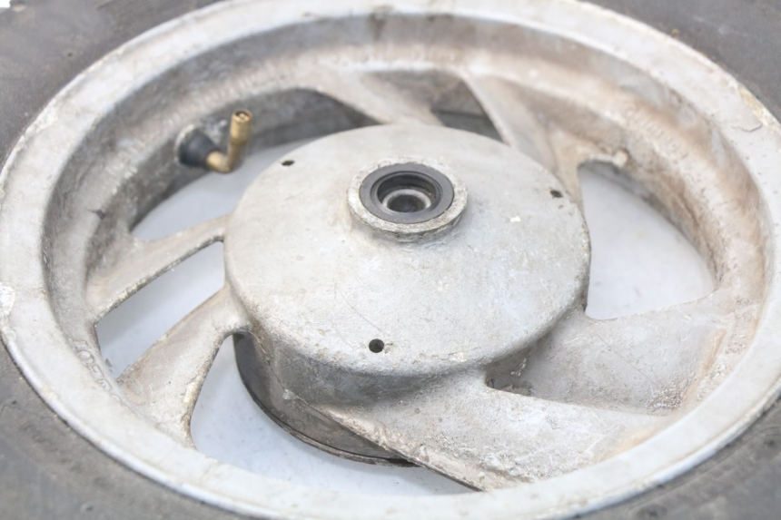 photo de VORDERRADFELGE PEUGEOT SX 80 (1986 - 1995) - Zoom auf Gebrauchszustand