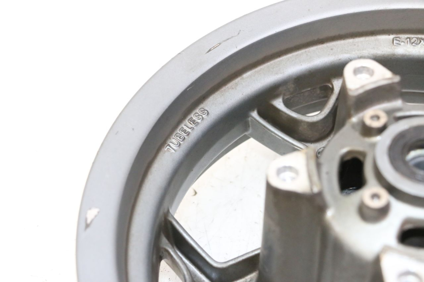 photo de VORDERRAD APRILIA SXR 50 (2021 - 2023) - Zoom auf Komponenten