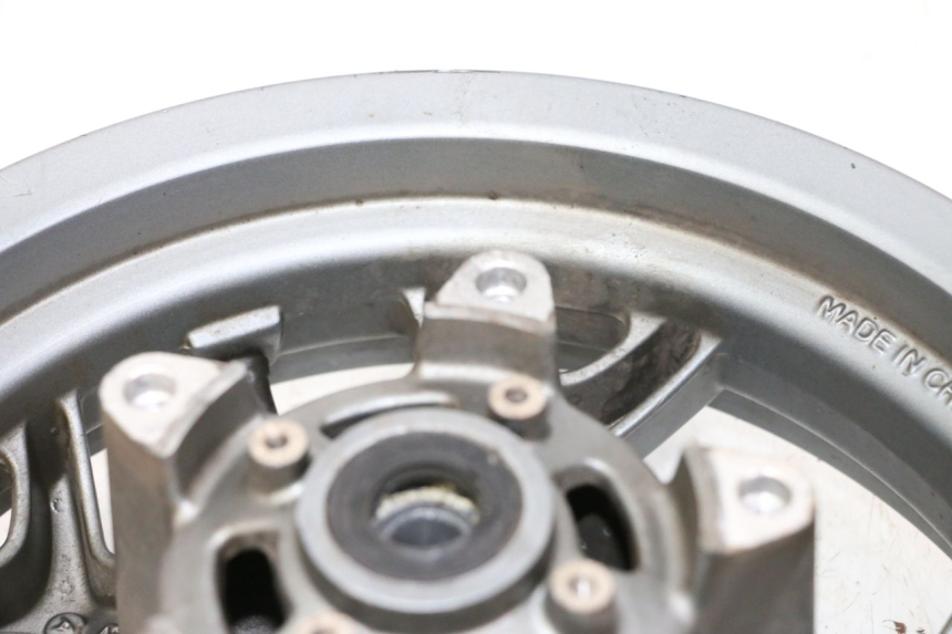 photo de VORDERRAD APRILIA SXR 50 (2021 - 2023) - Detaillierte Sichtprüfung