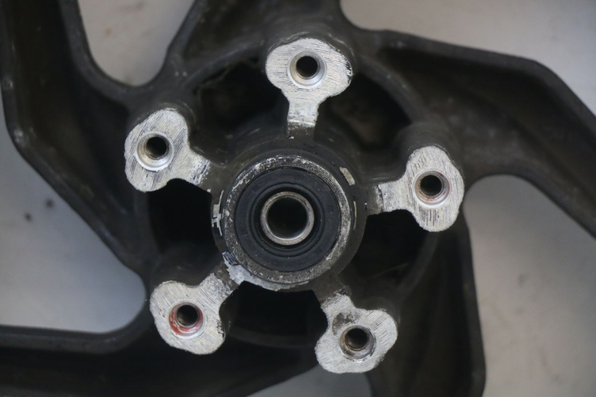 photo de VORDERRADFELGE SYM ORBIT III 3 4T 50 (2018 - 2021) - Charakteristische Merkmale