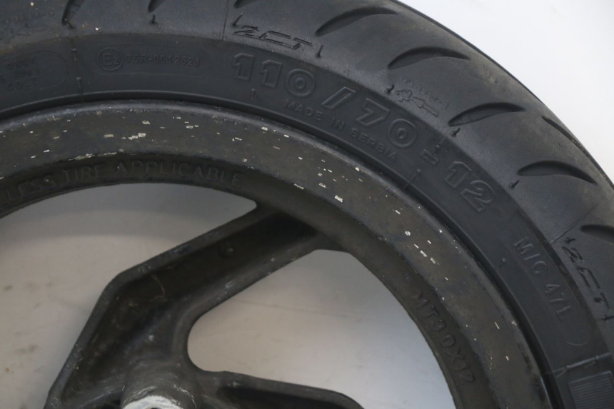 photo de VORDERRADFELGE SYM ORBIT III 3 4T 50 (2018 - 2021) - Hochauflösende Nahaufnahme