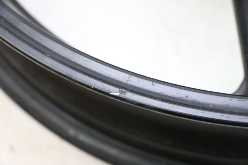 photo de VORDERRAD YAMAHA TDM ABS 900 (2002 - 2014) - Details der Befestigungspunkte