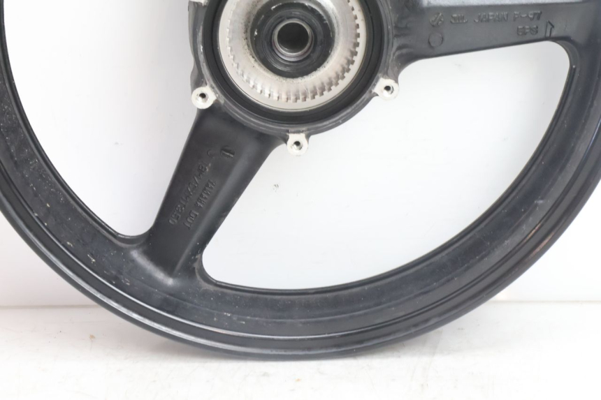 photo de VORDERRADFELGE YAMAHA TDM ABS 900 (2002 - 2014) - Details der Befestigungspunkte