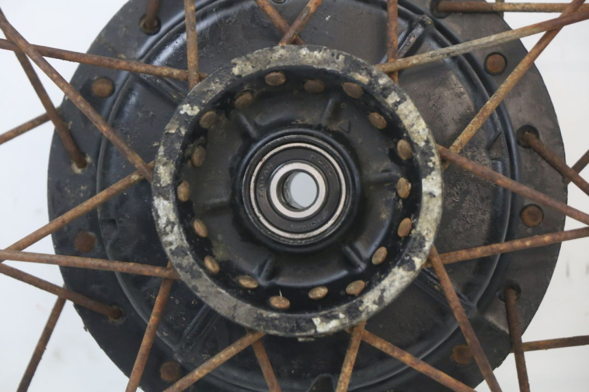 photo de VORDERRADFELGE SUZUKI TS X 80 (1984 - 1988) - Alternative Perspektive