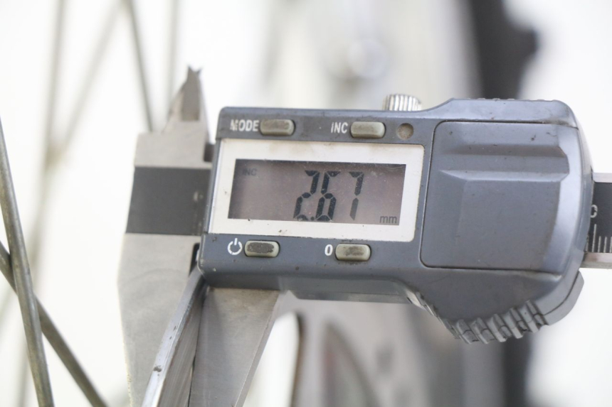 photo de VORDERRADFELGE YAMAHA TTR 125 (2000 - 2020) - Detailansicht des Bauteils