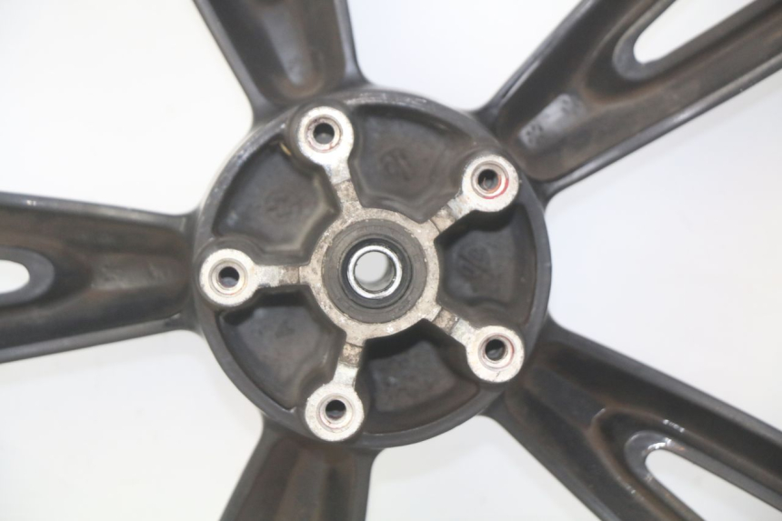 photo de VORDERRADFELGE PEUGEOT TWEET 4T 50 (2010 - 2014) - Charakteristische Merkmale