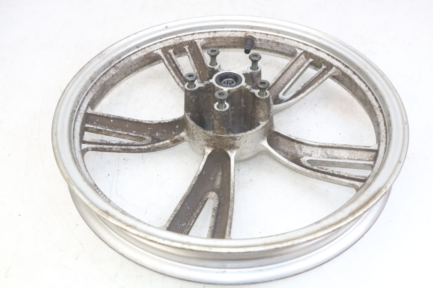 photo de VORDERRADFELGE PEUGEOT TWEET 4T 50 (2010 - 2014) - Detailansicht des Bauteils