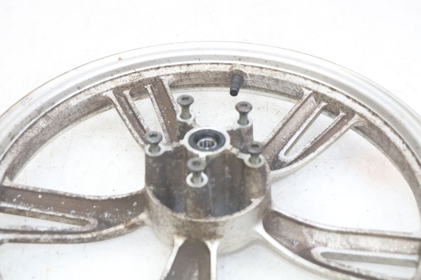 photo de VORDERRADFELGE PEUGEOT TWEET 4T 50 (2010 - 2014) - Zoom auf Gebrauchszustand