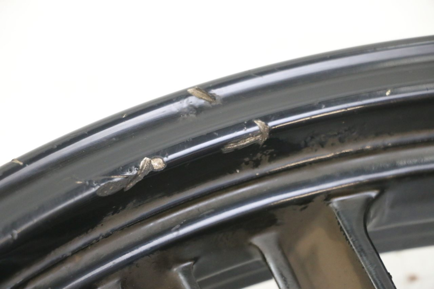 photo de VORDERRAD PEUGEOT TWEET 4T 50 (2018 - 2022) - Details der Befestigungspunkte