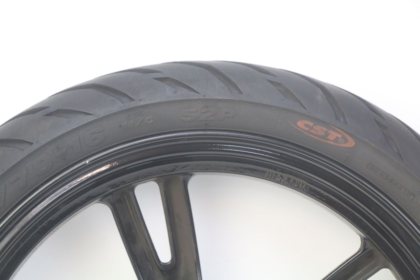 photo de VORDERRAD PEUGEOT TWEET 125 (2010 - 2017) - Weitere Ansicht des Artikels