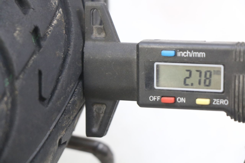 photo de VORDERRADFELGE PEUGEOT V-CLIC VCLIC 50 (2007 - 2013) - Zoom auf Gebrauchszustand