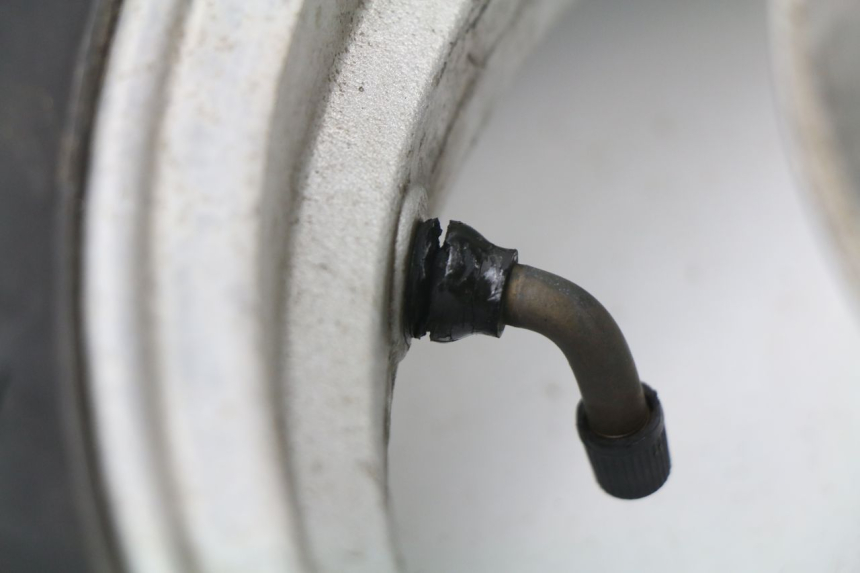 photo de VORDERRADFELGE RAZZO VENICE 50 (2009 - 2014) - Technische Nahaufnahme