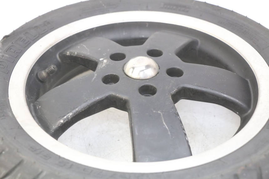 photo de VORDERRAD PIAGGIO VESPA GTS SUPER IE 125 (2009 - 2016) - Technische Nahaufnahme