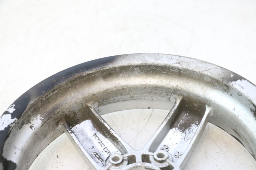 photo de VORDERRAD PIAGGIO VESPA LX 2T 50 (2005 - 2013) - Details der Befestigungspunkte