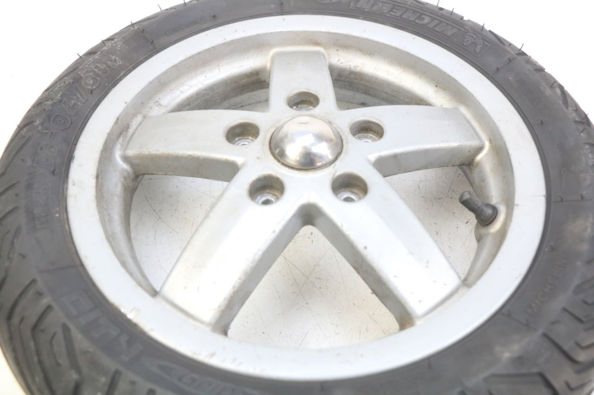 photo de VORDERRADFELGE PIAGGIO VESPA LXV 125 (2006 - 2009) - Fokus auf die Struktur