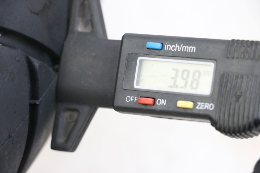 photo de VORDERRADFELGE PIAGGIO VESPA PRIMAVERA 4T 50 (2021 - 2024) - Zoom auf Gebrauchszustand