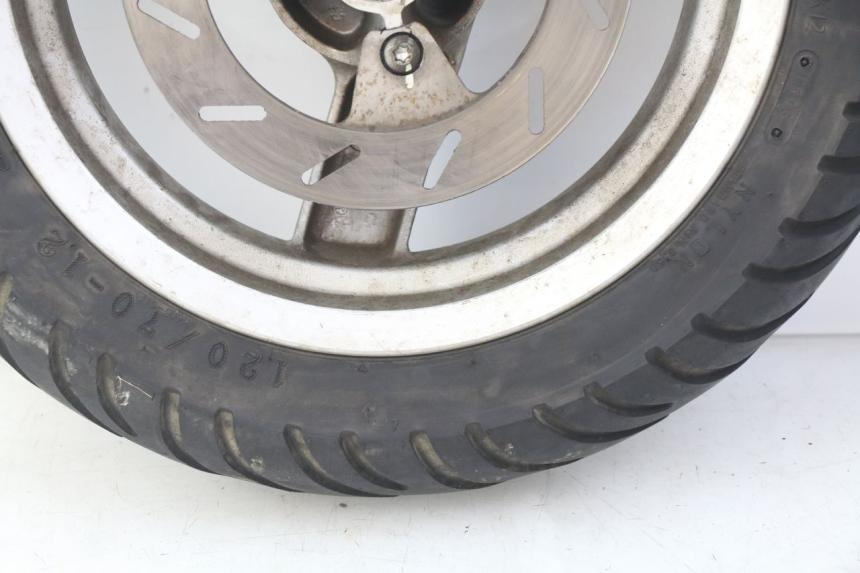 photo de VORDERRADFELGE PEUGEOT VIVACITY NEW 2T 50 (2008 - 2017) - Charakteristische Merkmale