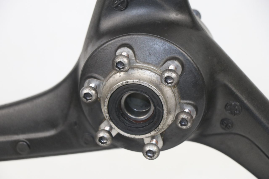 photo de VORDERRADFELGE HONDA VTR F FIRESTORM 1000 (1997 - 2001) - Charakteristische Merkmale