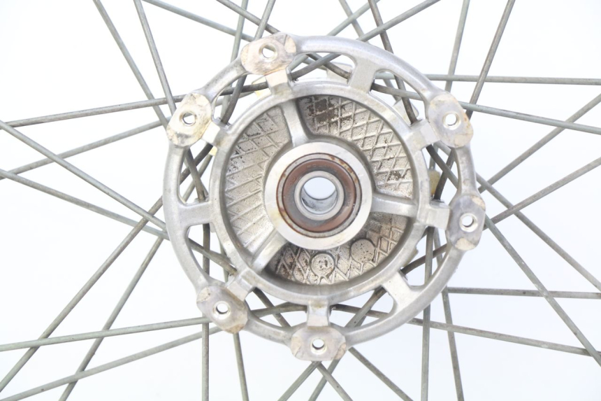 photo de VORDERRADFELGE MBK X-LIMIT XLIMIT 50 (2003 - 2006) - Fokus auf die Struktur